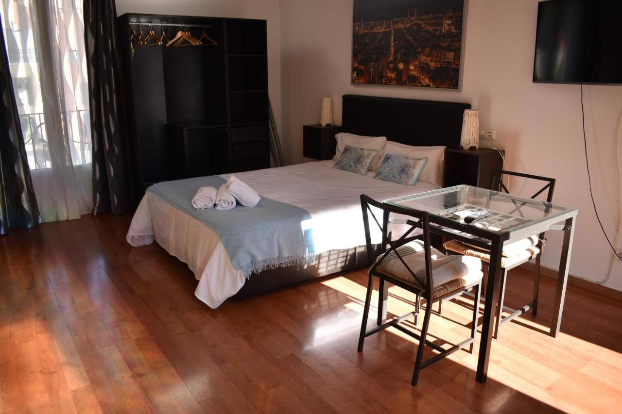 Apartamentos Barcelona - Iberia Eksteriør billede